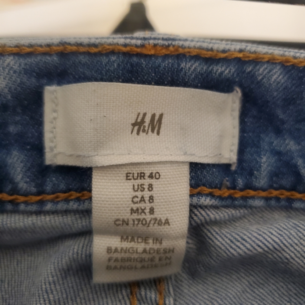 H&M Blue Jeans - Picture 3 of 3